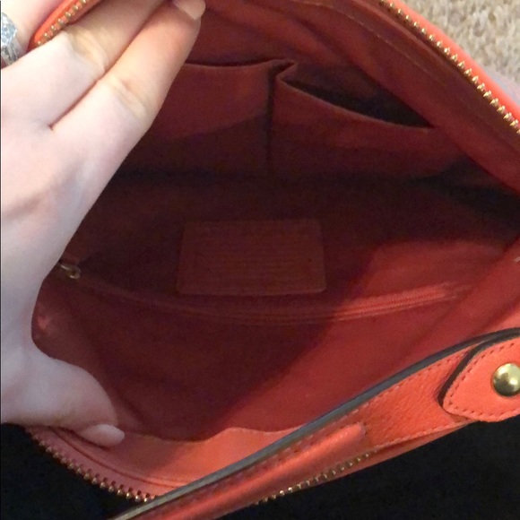 Coach shoulder bag - Picture 4 of 7